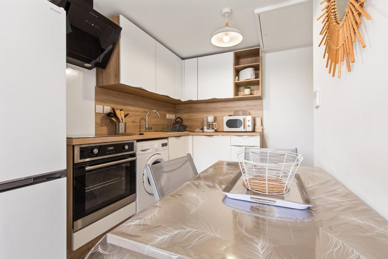 Le Corinthe - Appt Classe 3 Etoiles Et Climatise Marseillan  Ngoại thất bức ảnh